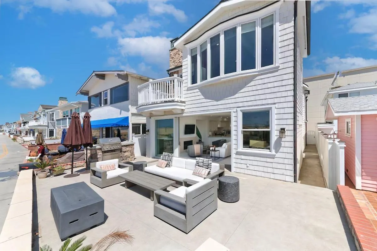 Oceanfront Escape With Breathtaking Views Villa Newport Beach