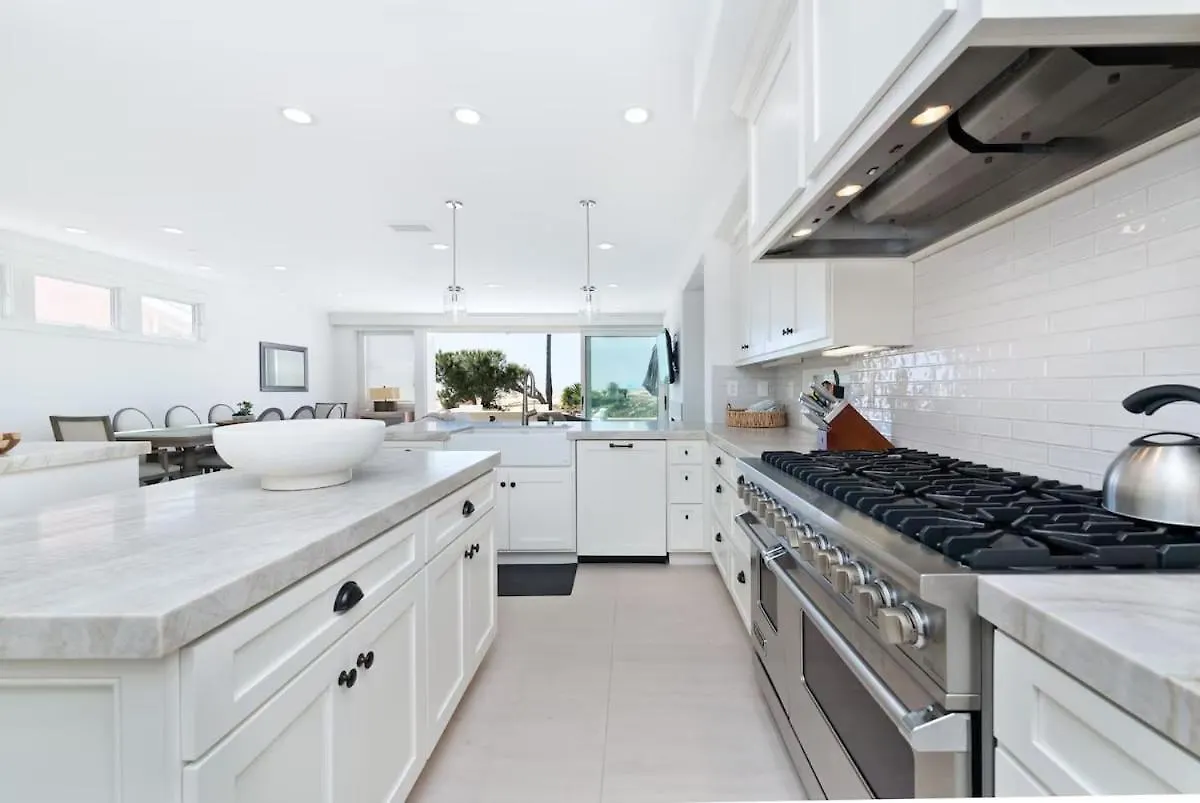 Holiday home Oceanfront Escape With Breathtaking Views Villa Newport Beach